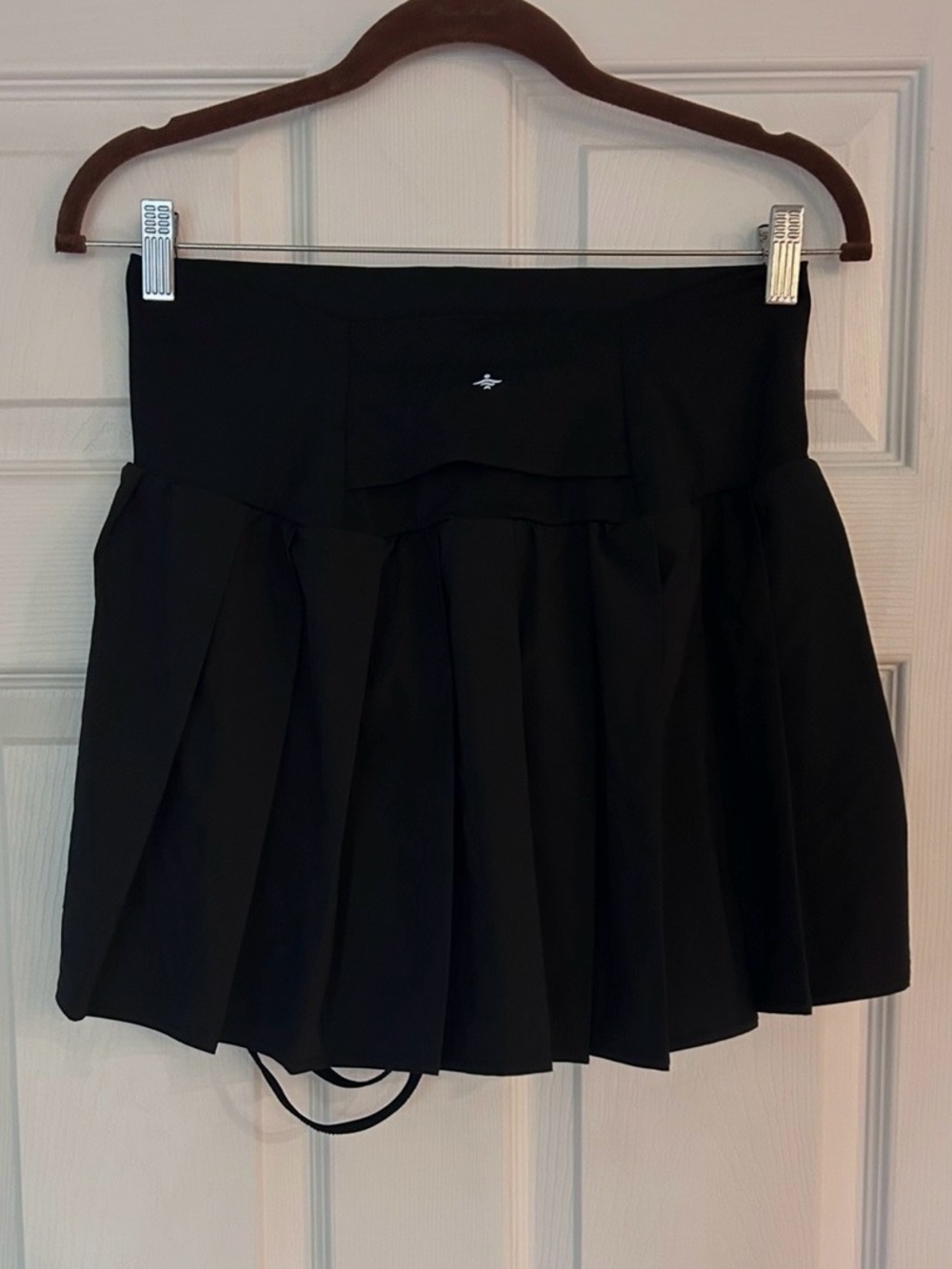 Halara Breezeful High Waisted Pleated 2-in-1 Asymmetric Hem Mini Skirt Large - Picture 6 of 11
